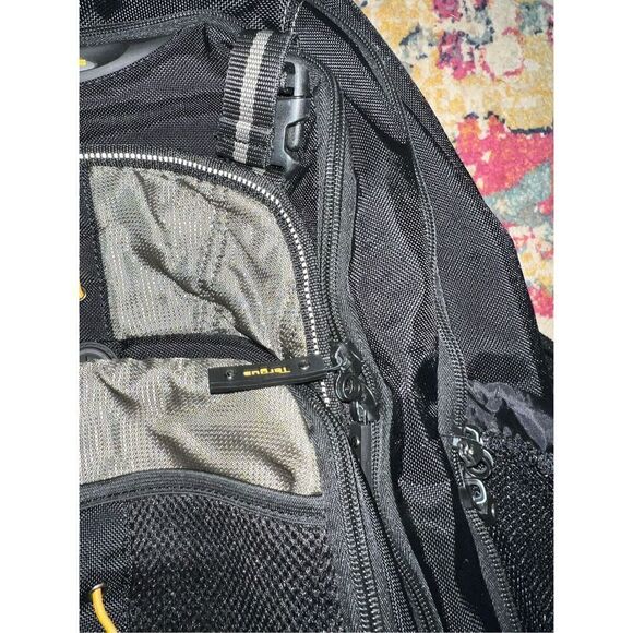 Targus Laptop Backpack - Picture 4 of 8